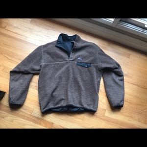 Patagonia pull over